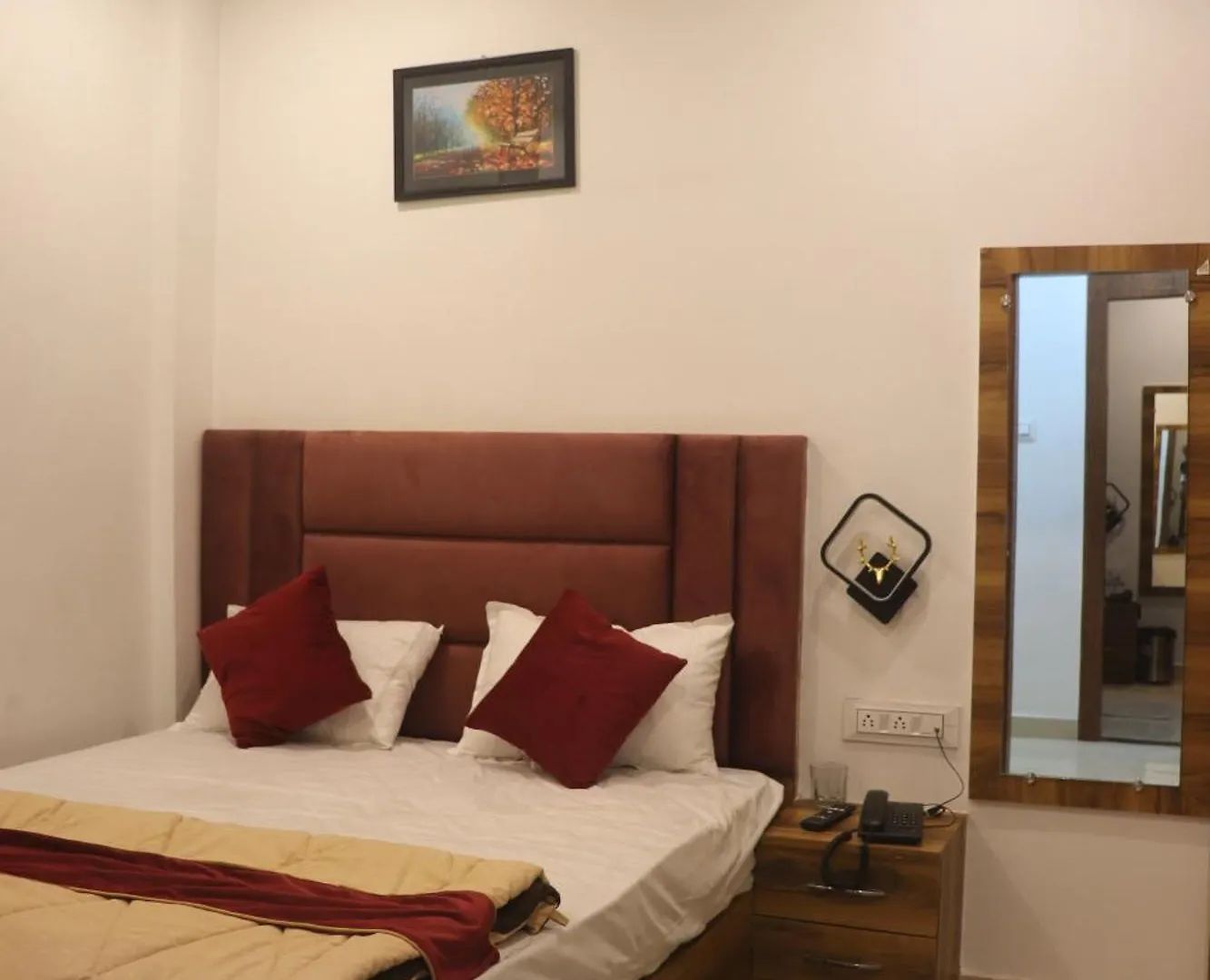Hotel Maurya Inn Pandeypur Varanasi