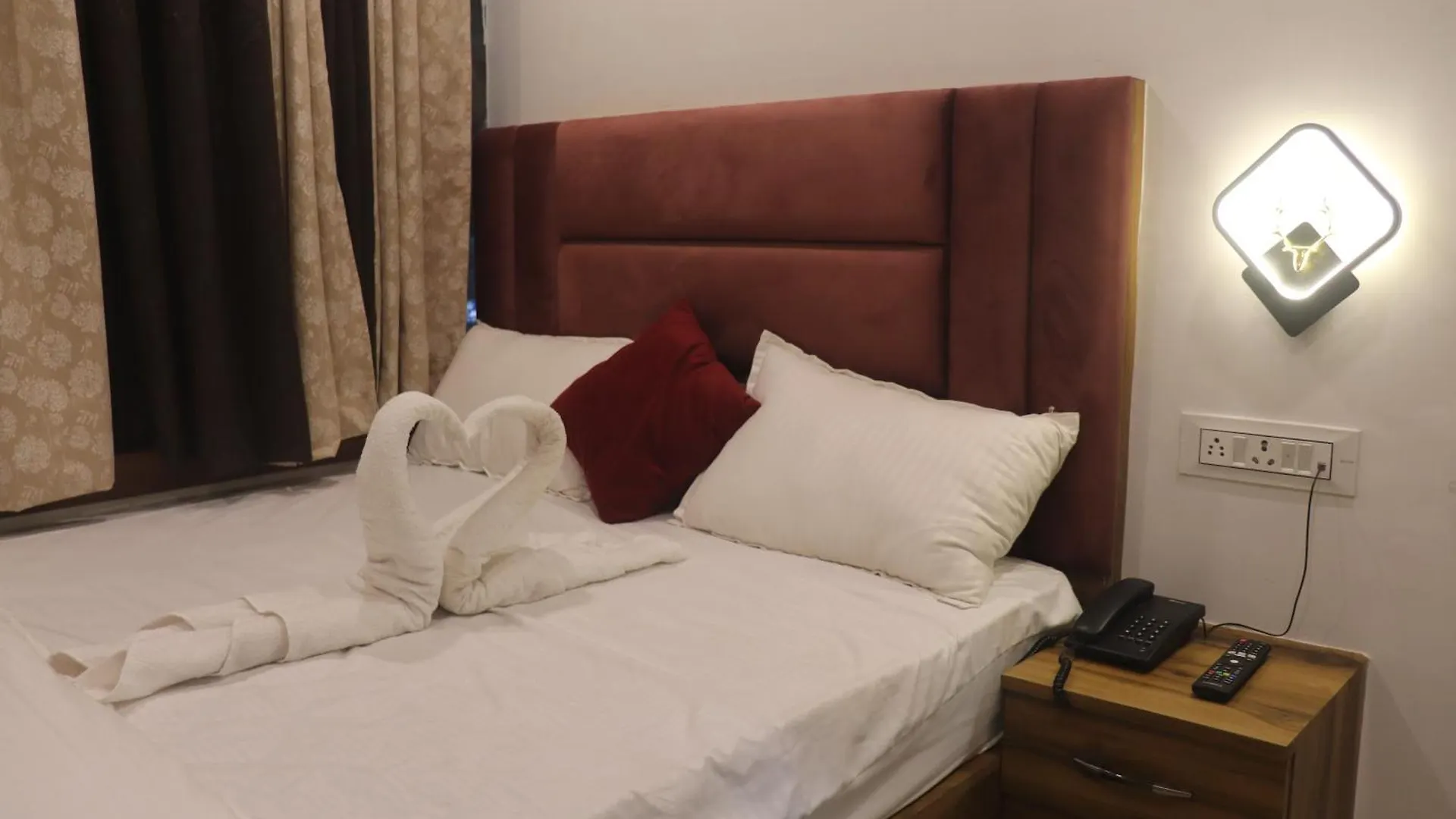 Hotel Maurya Inn Pandeypur Varanasi