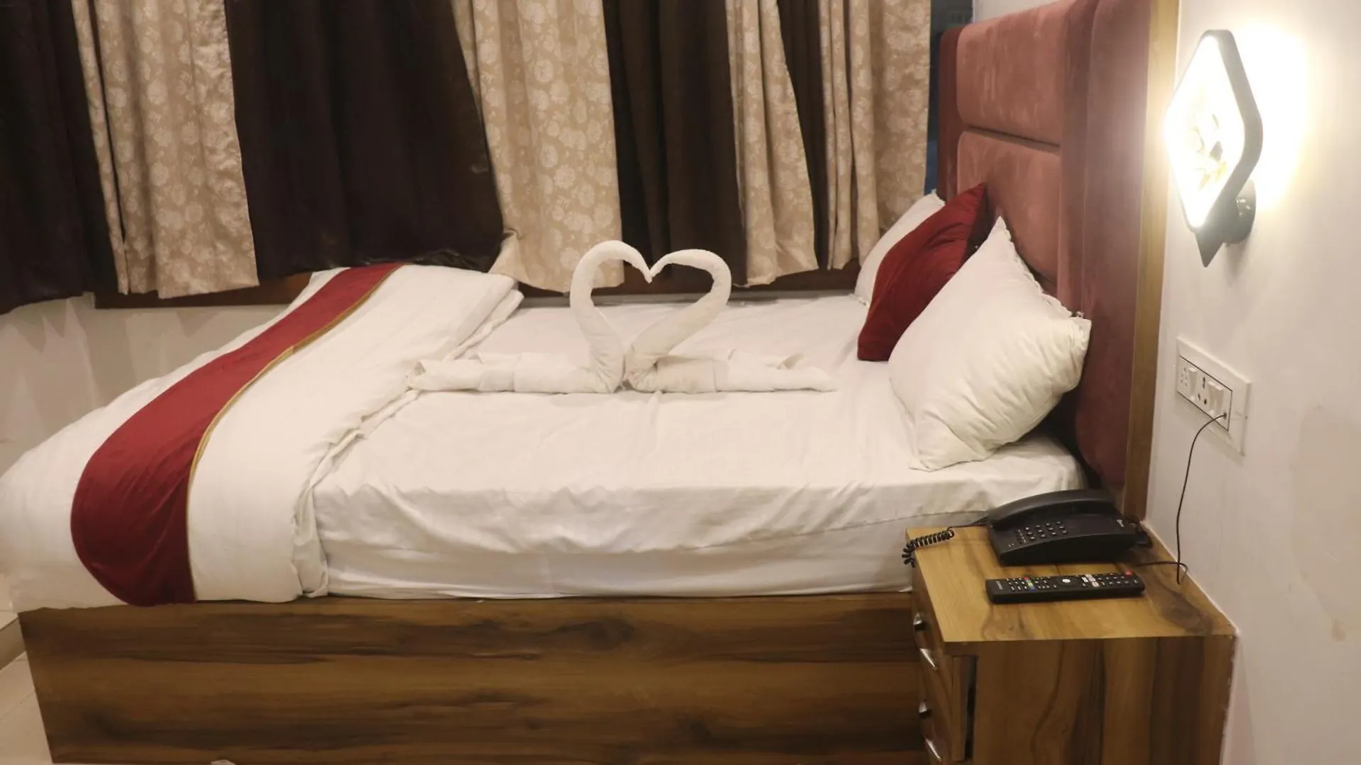 Hotel Maurya Inn Pandeypur Varanasi